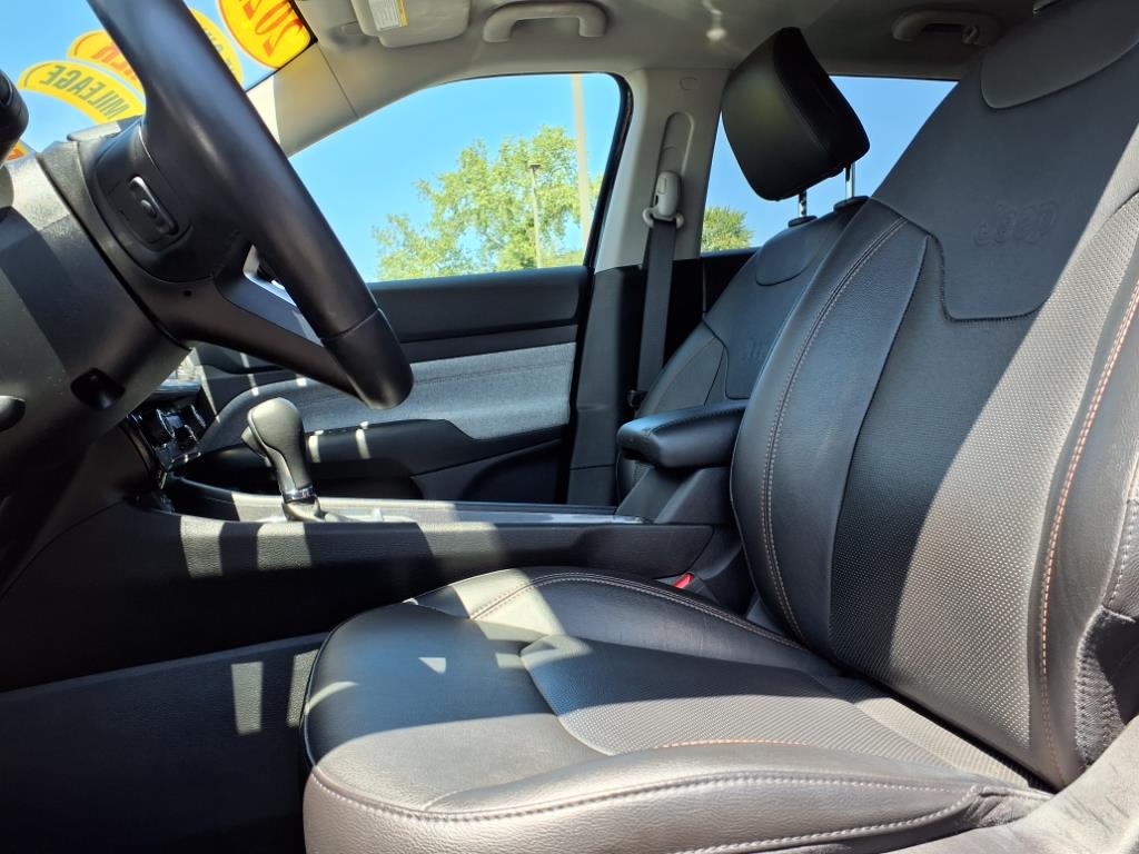 2022 Jeep Compass Latitude Lux Altitude photo 18