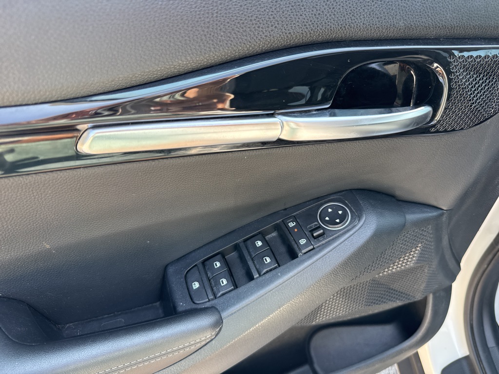 2024 Kia Seltos X-Line photo 10