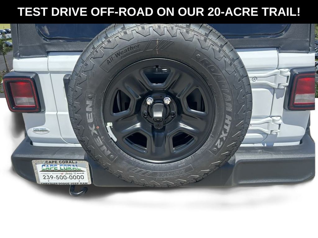 2025 Jeep Wrangler Sport photo 28