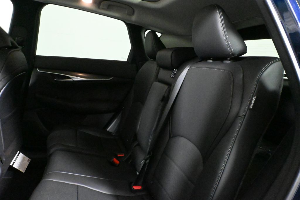 2025 Infiniti QX50 Luxe photo 4