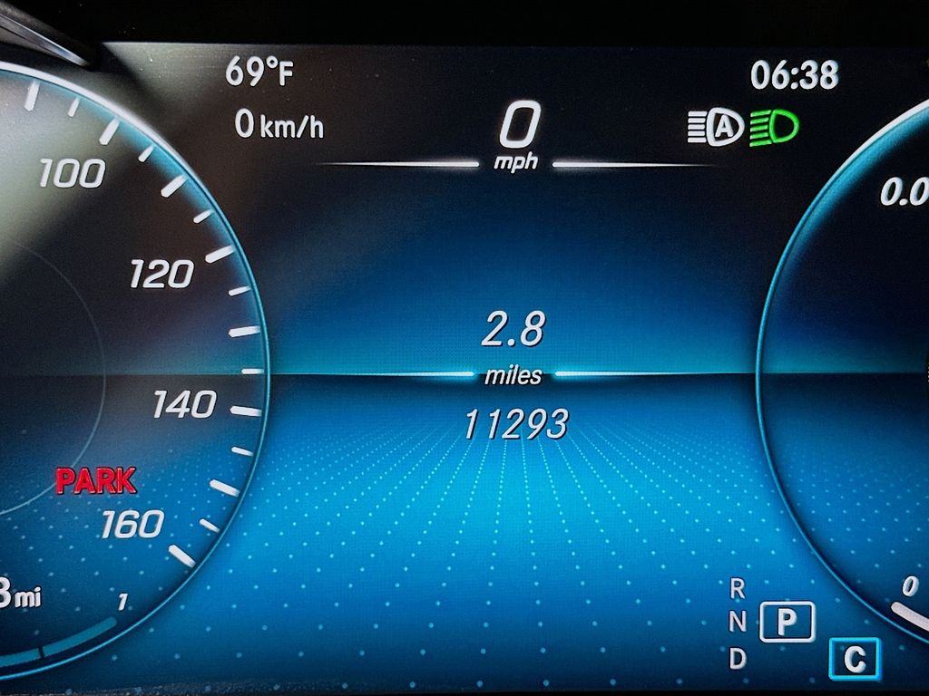 2022 Mercedes Benz GLC 300 4MATIC photo 12