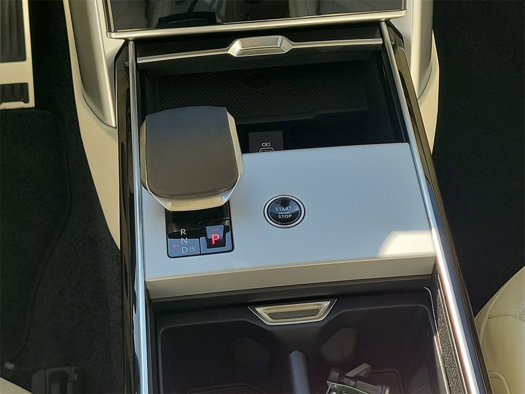 2025 Land Rover Range Rover Autobiography photo 19