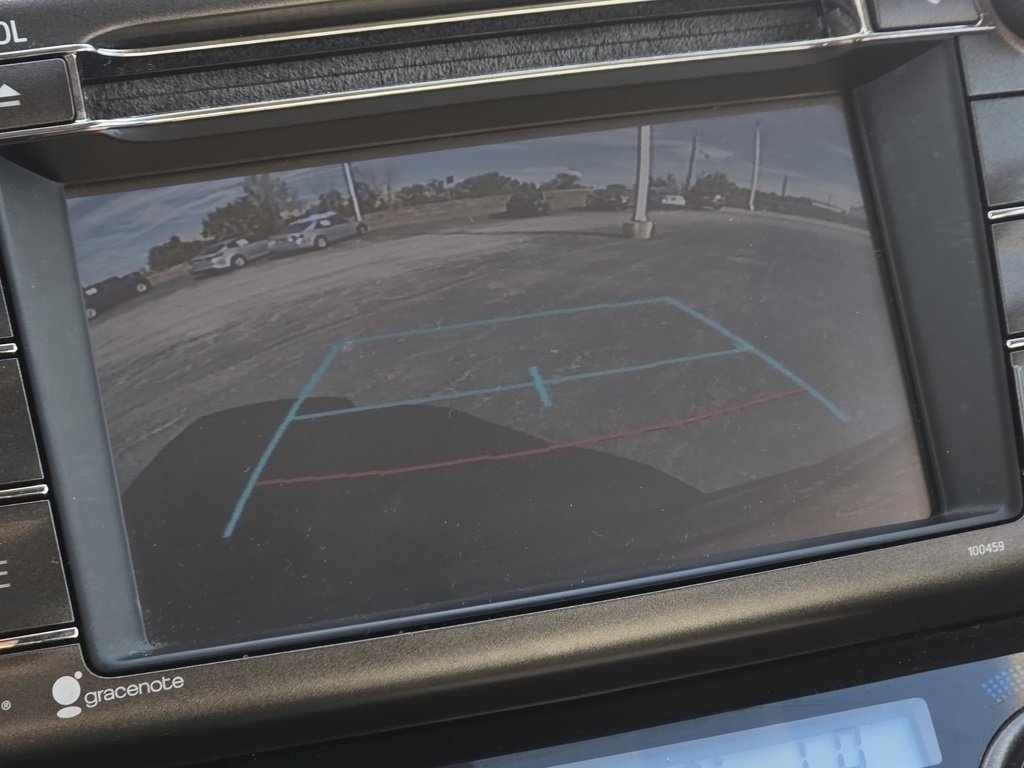 2015 Toyota RAV4 XLE photo 3