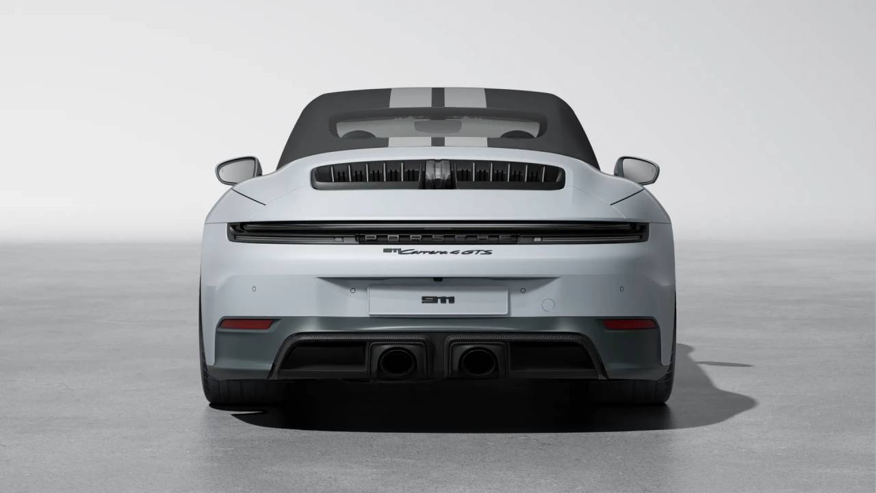 2026 Porsche 911 4 GTS Cabriolet photo 8