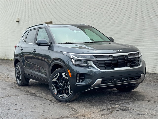 2026 Kia Seltos SX photo 2
