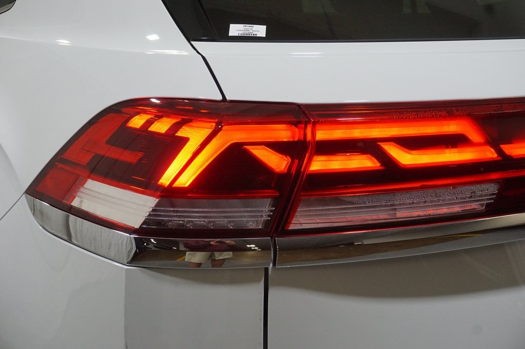 2025 Volkswagen Atlas Cross Sport SE Technology photo 36