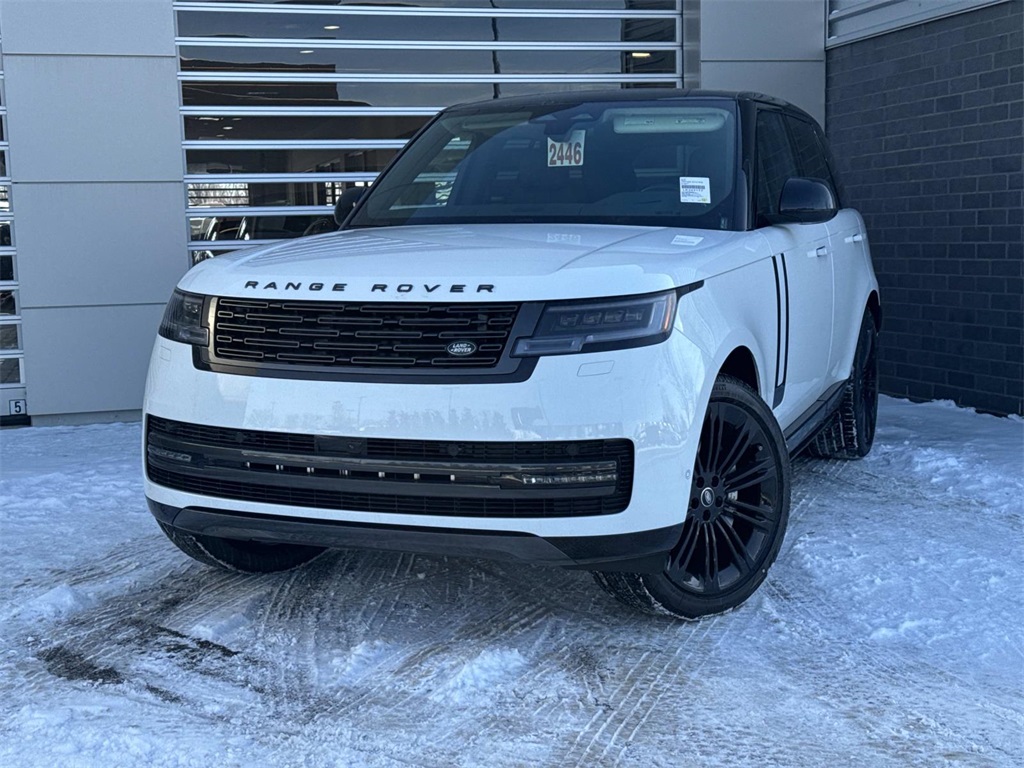 2025 Land Rover Range Rover SE's photo