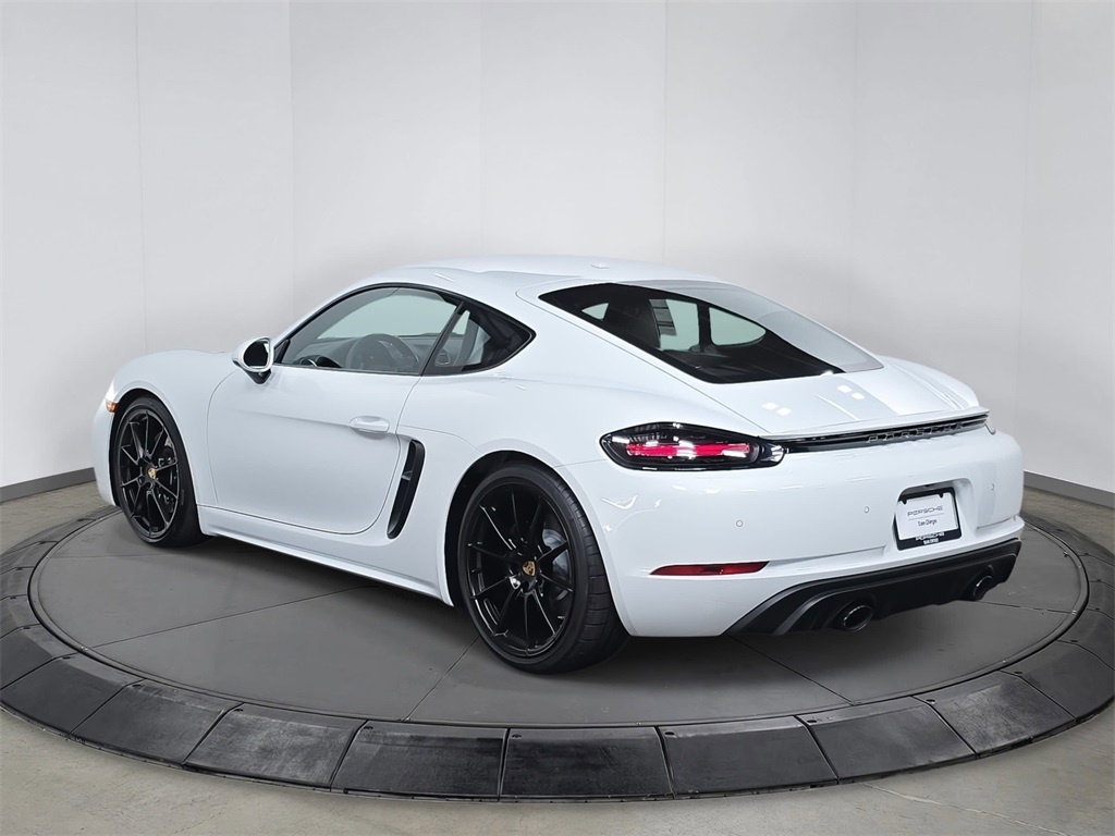 2025 Porsche Cayman GTS 4.0 photo 3