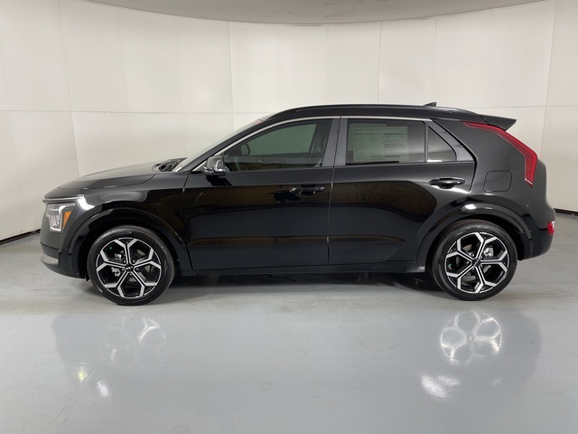 2025 Kia Niro EX Touring photo 3
