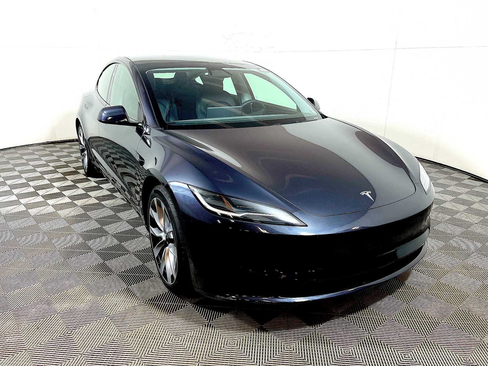 Used 2024 Tesla Model 3 Long Range with VIN 5YJ3E1EB3RF818139 for sale in Freeport, NY