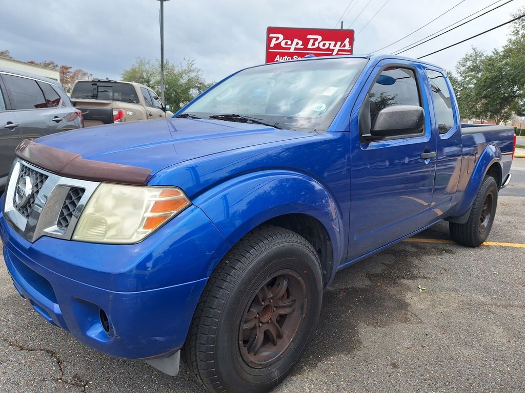 2014 Nissan Frontier SV's photo