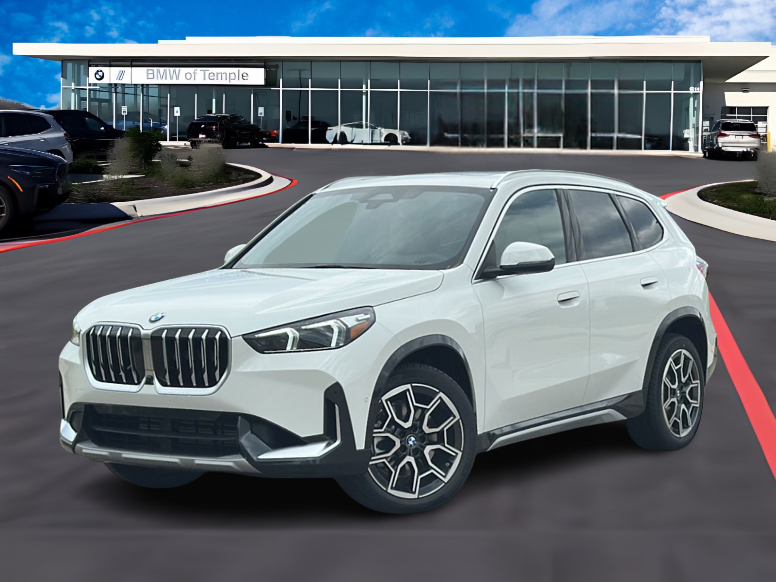 2025 BMW X1 28i's photo