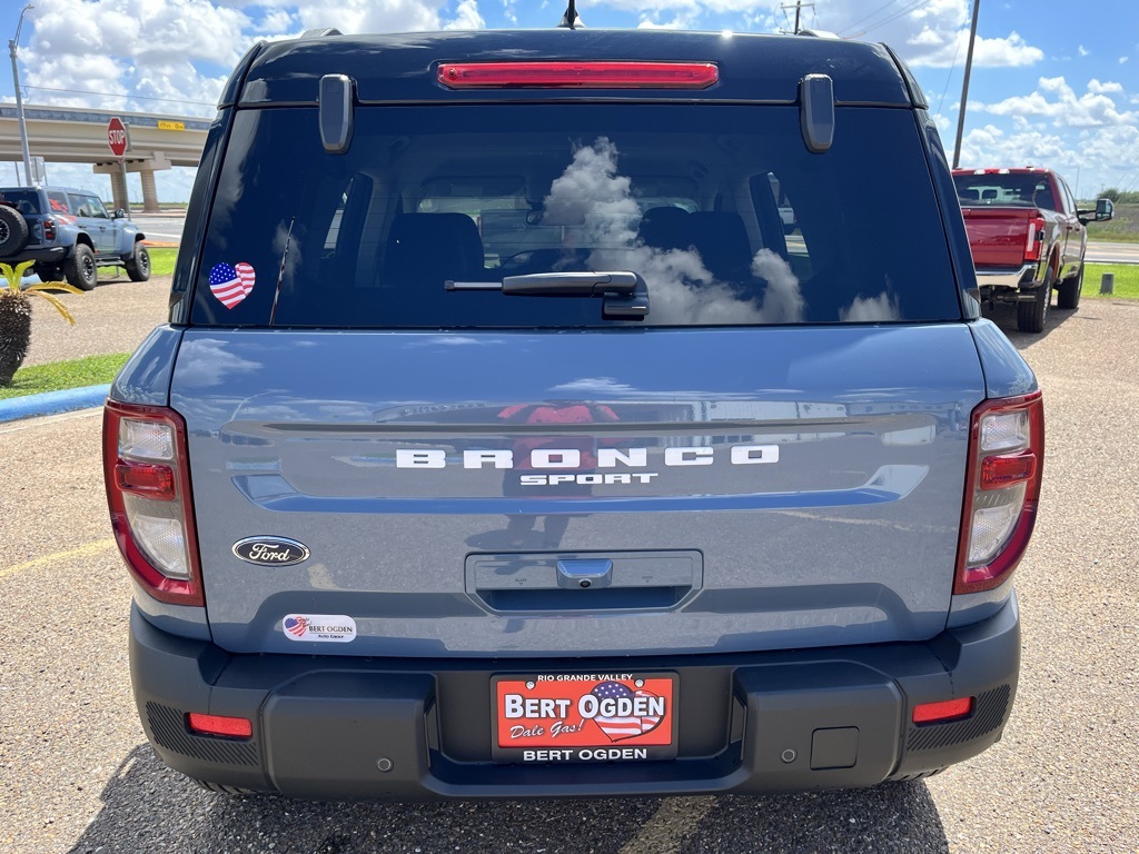 2025 Ford Bronco Sport Outer Banks photo 6