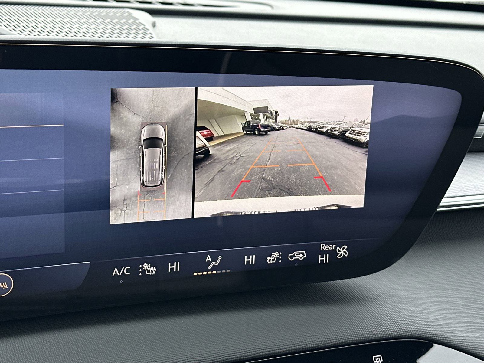 2025 Buick Enclave Sport Touring photo 6