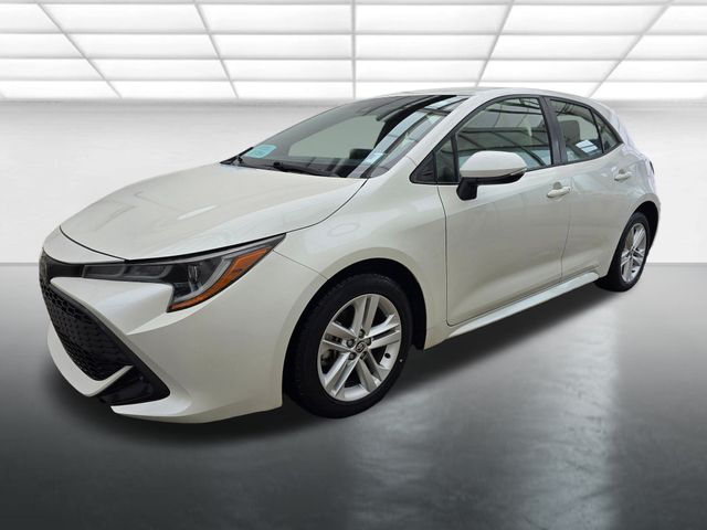 2020 Toyota Corolla Hatchback SE's photo