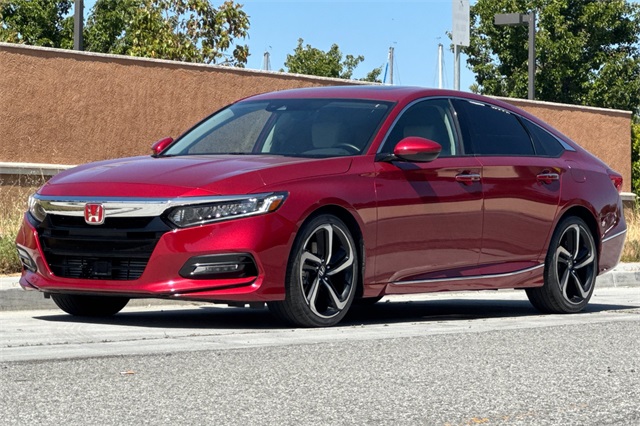 2020 Honda Accord Touring 2.0T photo 8