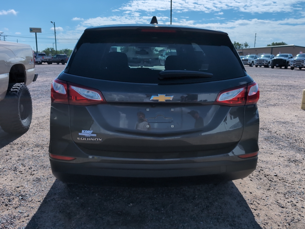 2021 Chevrolet Equinox LS photo 6