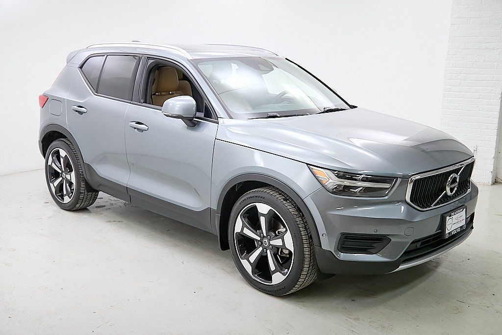 2019 VOLVO XC40 - Image 3