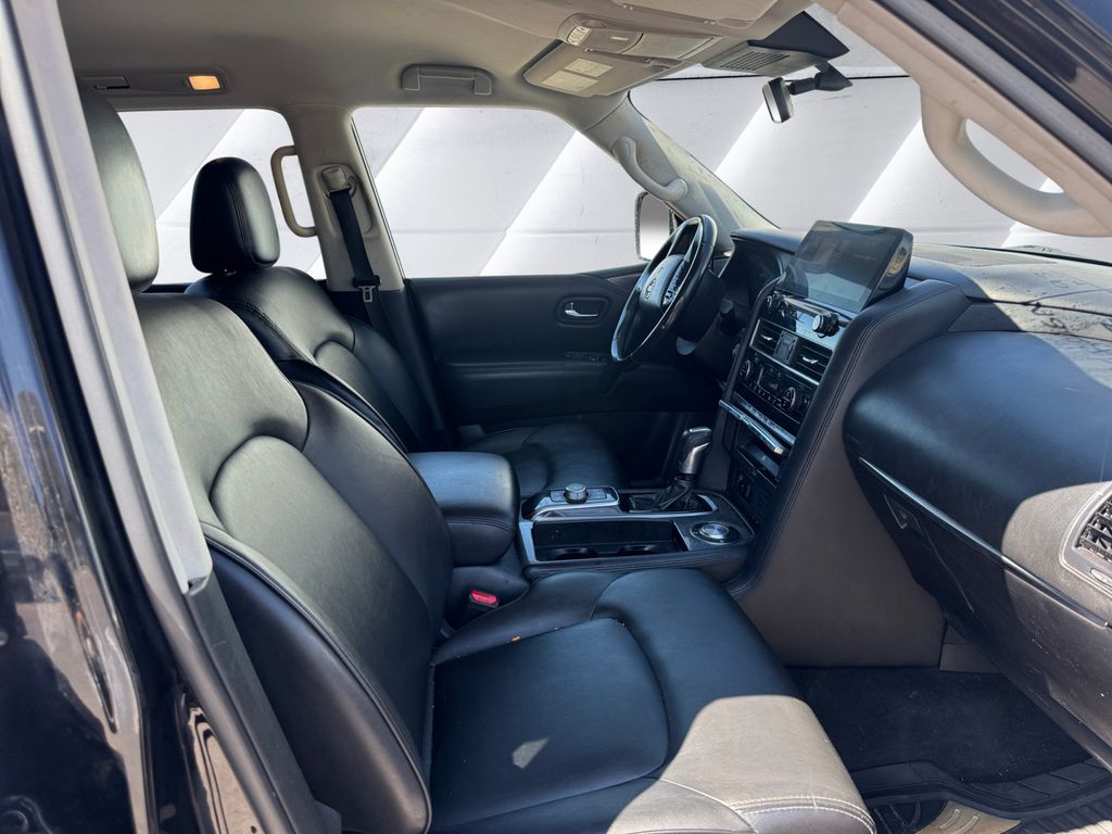 2021 Nissan Armada SV photo 13
