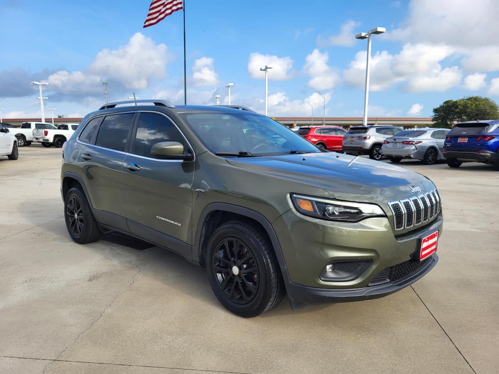 2019 Jeep Cherokee Latitude photo 4