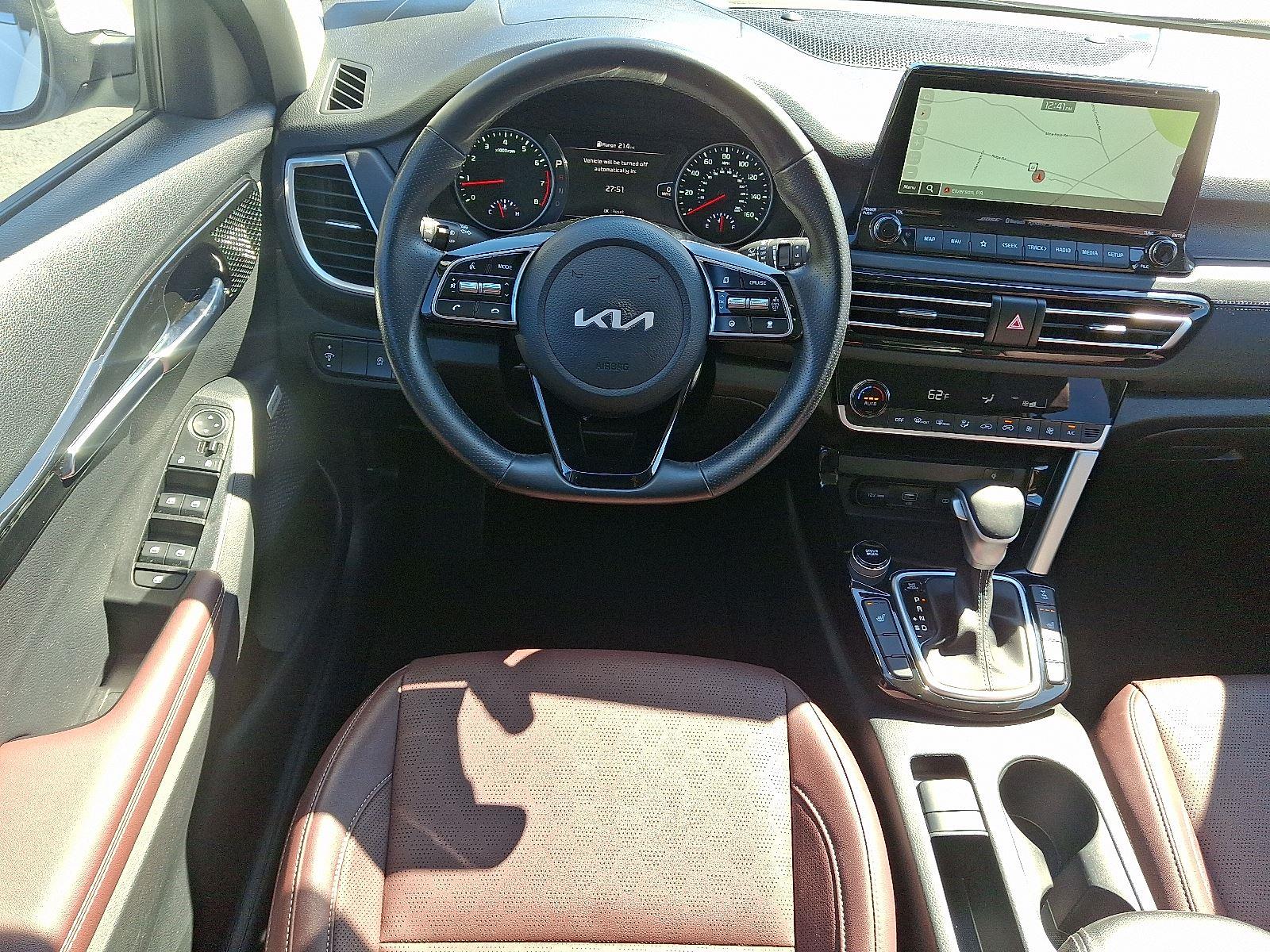 2023 Kia Seltos SX photo 11