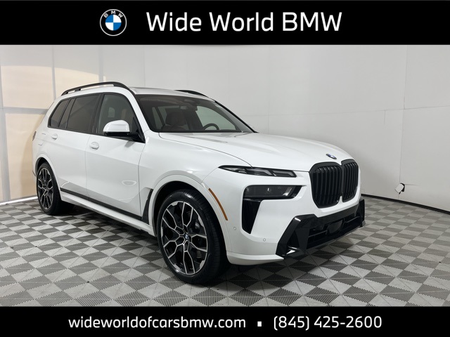 2026 BMW X7 40i's photo