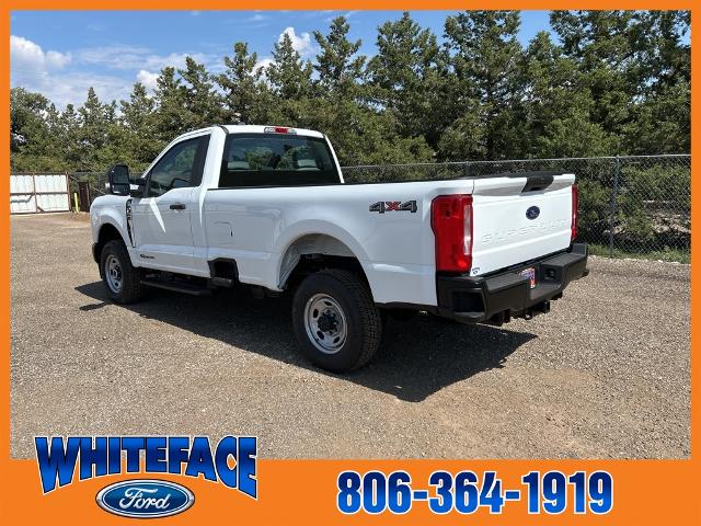 2025 Ford F-350 photo 33
