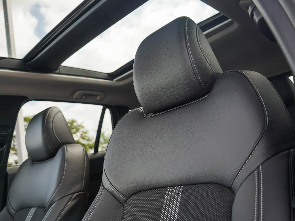 2025 Mazda CX-50 2.5 S Premium photo 18