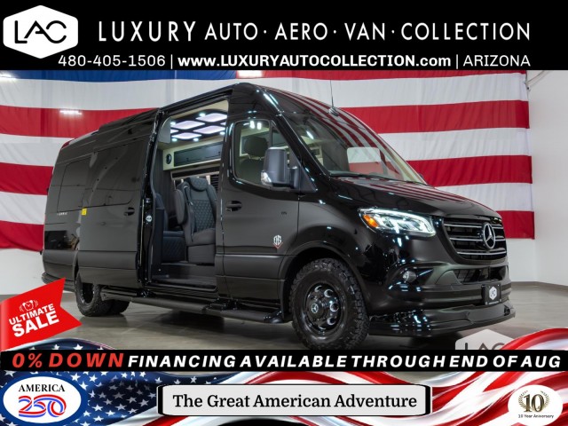 2025 OGV Luxury Coach V-CRUISE (C5) Long Sofa Bed w/ Rear-Storage & PetSafe