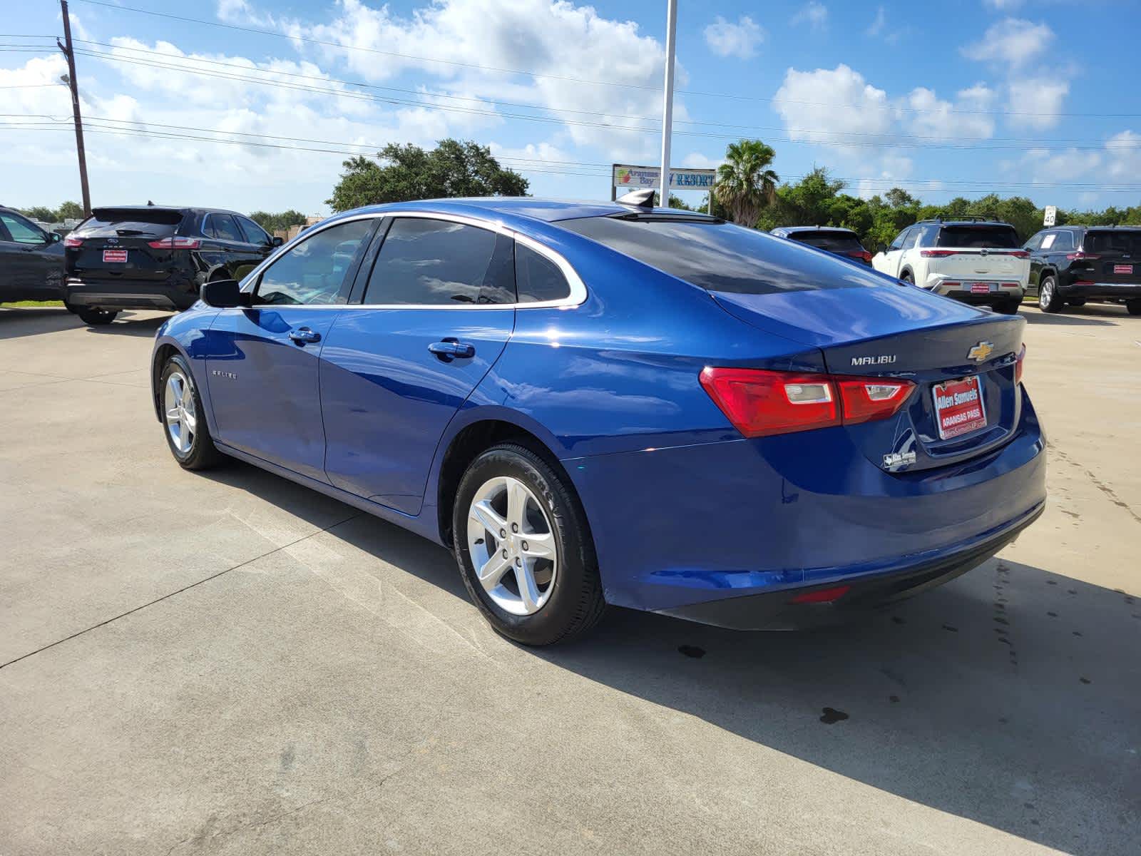 1G1ZB5ST8PF172458