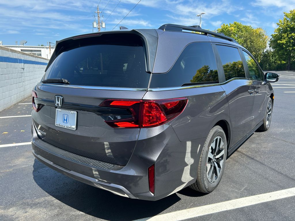 2026 Honda Odyssey EX-L photo 4