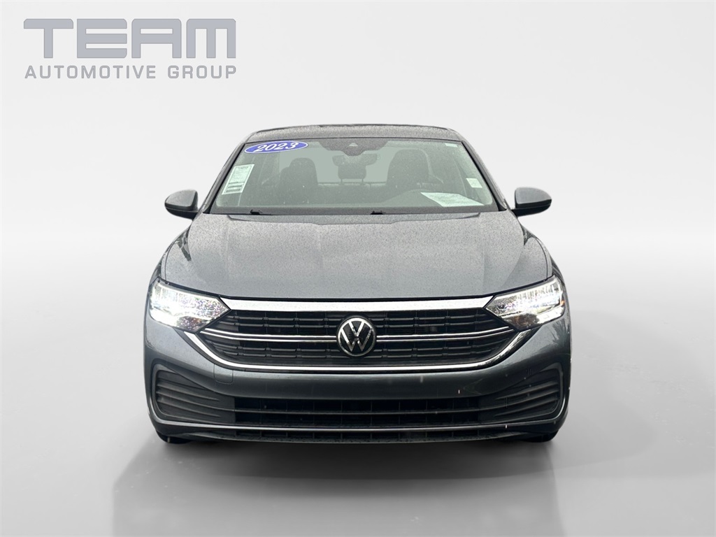 2023 Volkswagen Jetta 1.5T SE photo 2