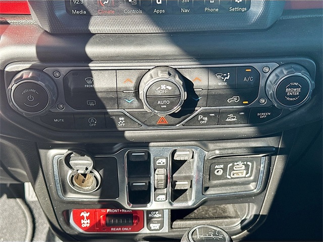 2020 Jeep Gladiator Rubicon photo 18