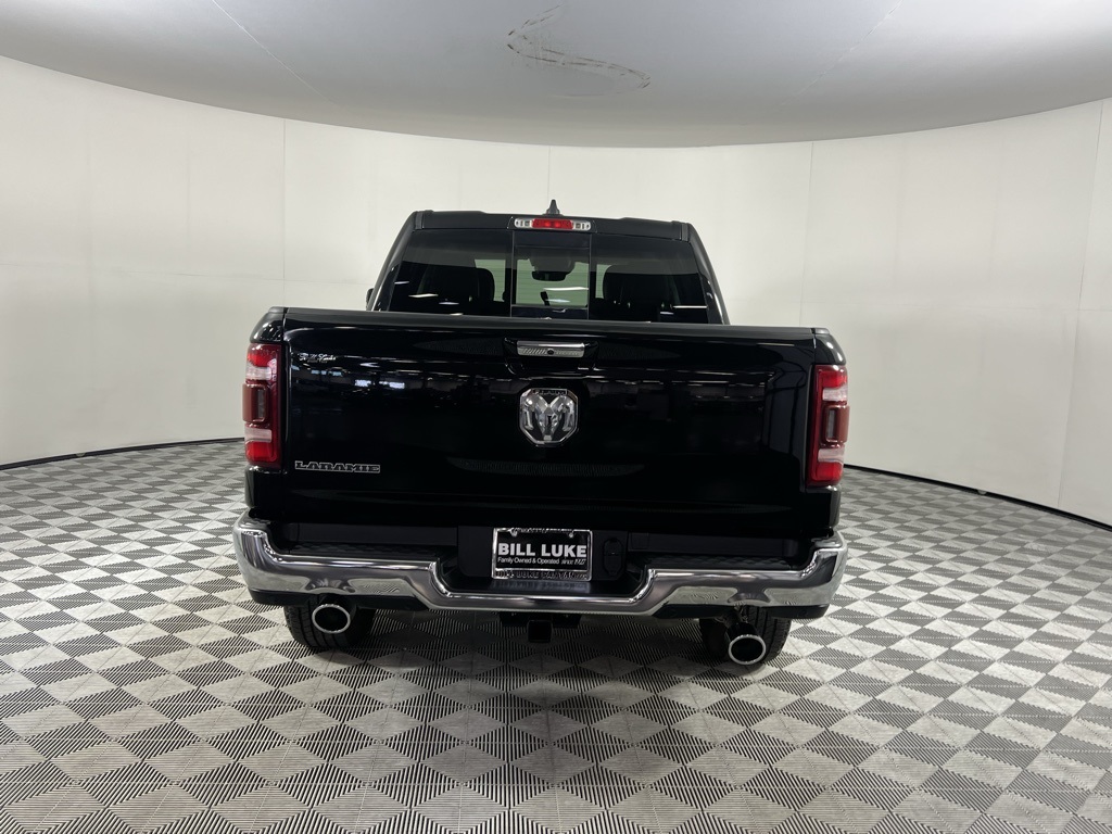 2022 Ram 1500 Laramie photo 2