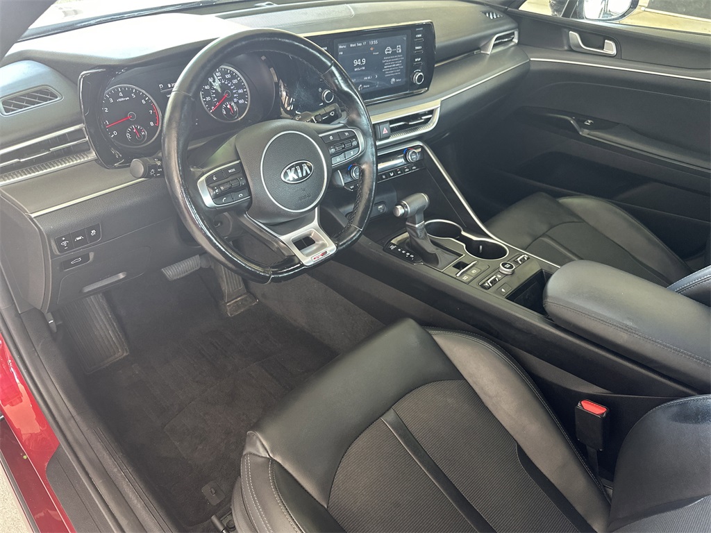 2021 Kia K5 GT-Line photo 12