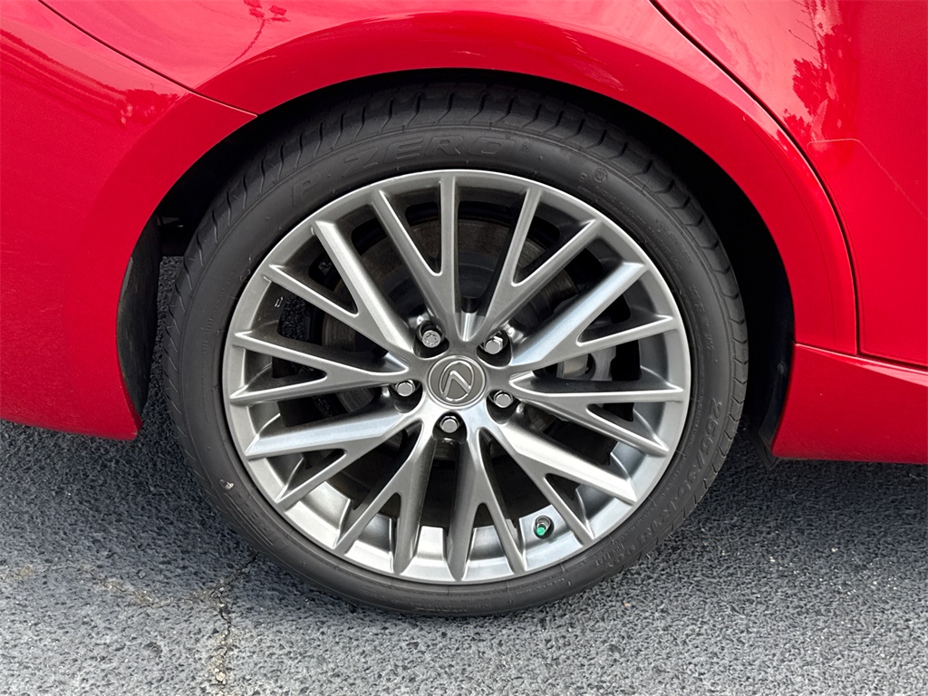 2017 Lexus IS 200t photo 17