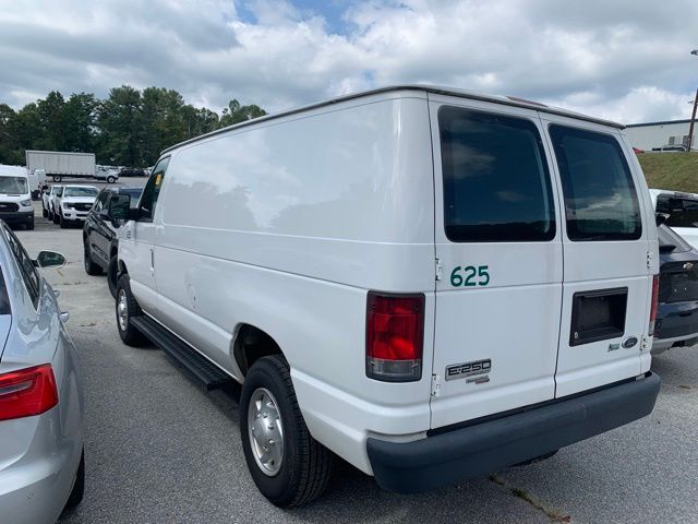 2014 Ford E-250 Cargo photo 3