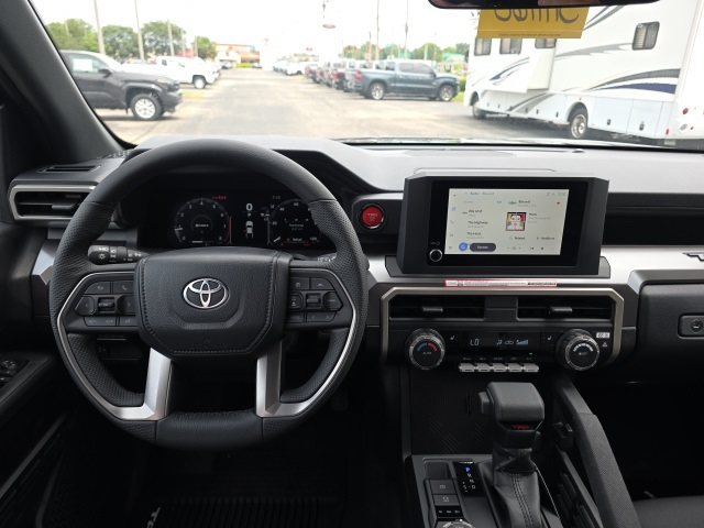 2025 Toyota Tacoma TRD Off-Road 4x4 Double Cab photo 11