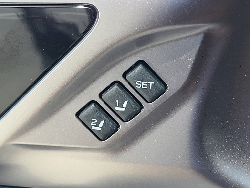 2024 Subaru Outback Touring XT photo 30