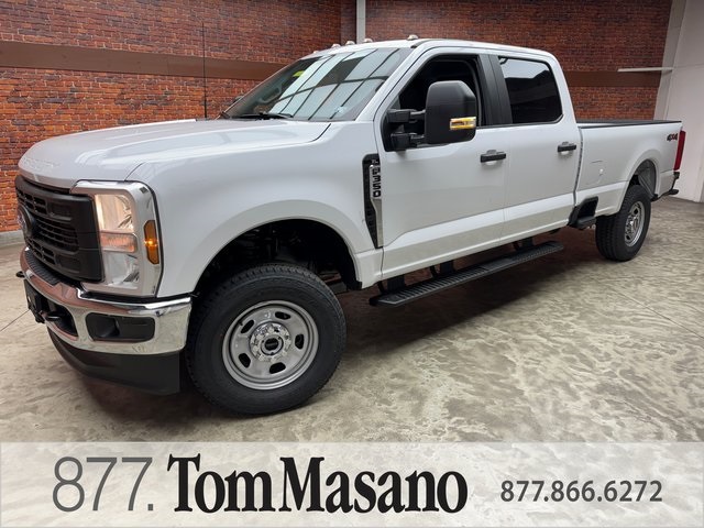 2025 Ford F-350 Super Duty XL's photo