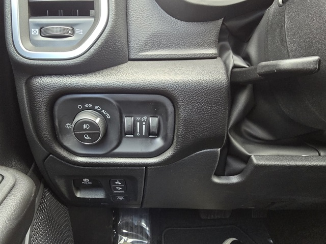 2026 Ram 1500 Big Horn photo 12