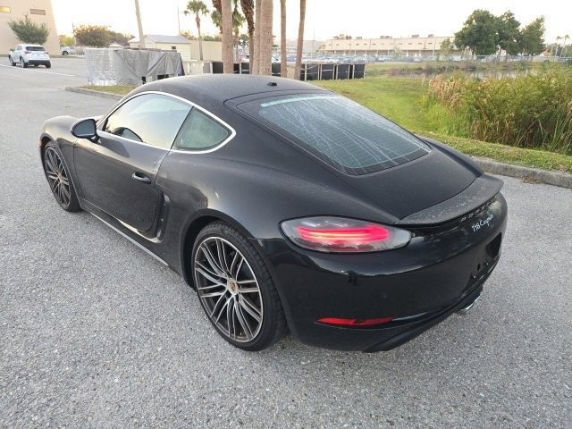 2025 Porsche Cayman Base photo 3