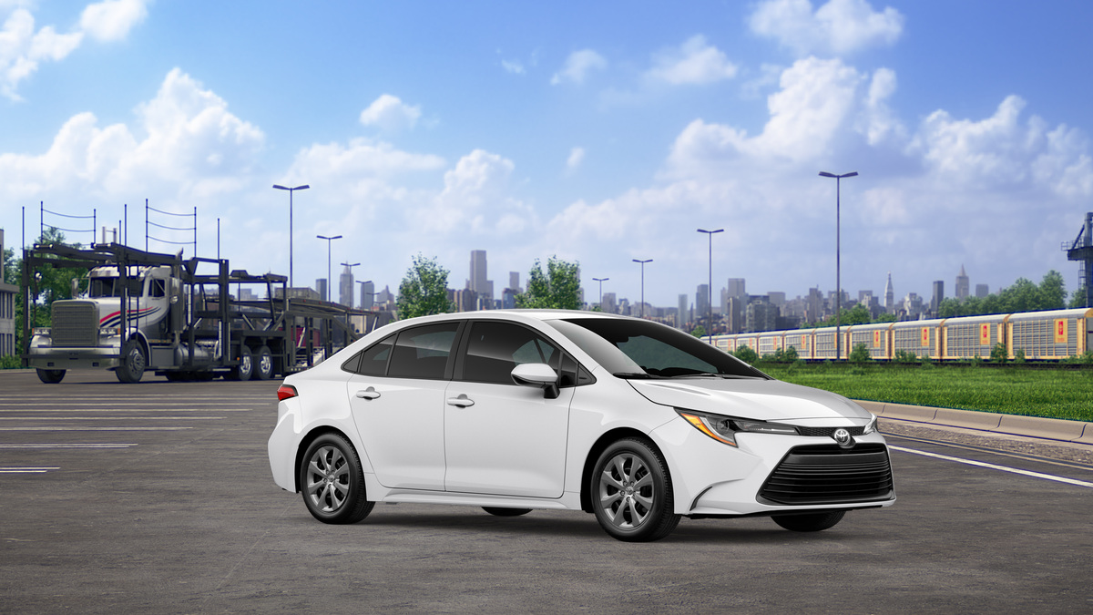 2026 Toyota Corolla LE photo 10