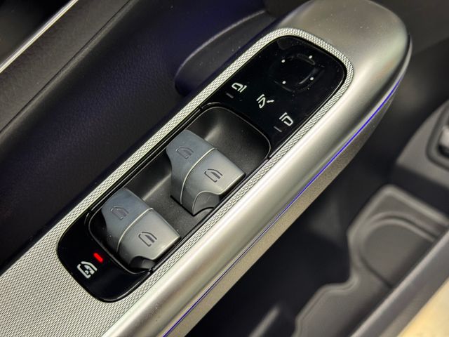 2026 Mercedes Benz GLC 350e 4MATIC photo 30