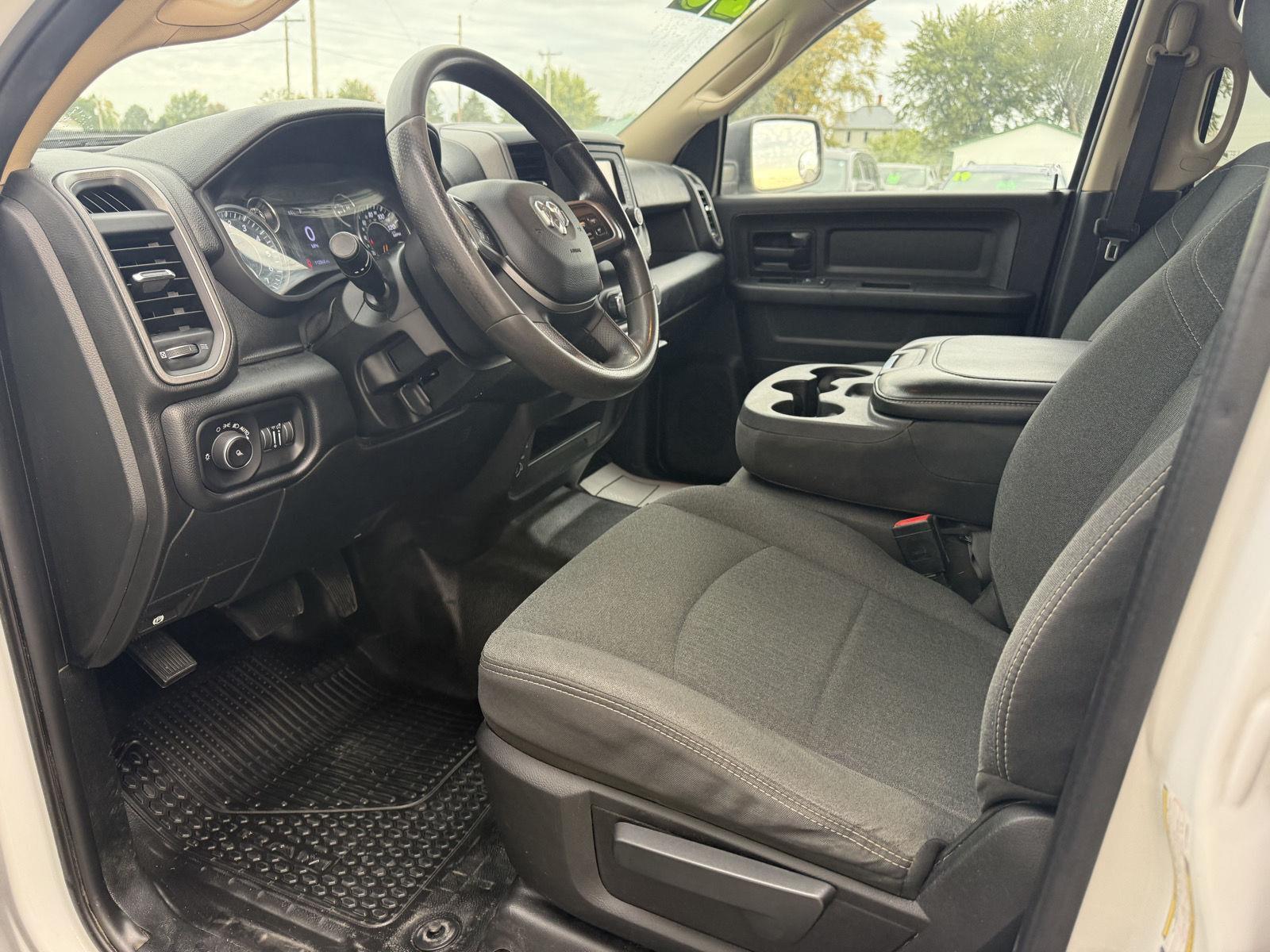 2020 Ram 2500 Tradesman photo 11