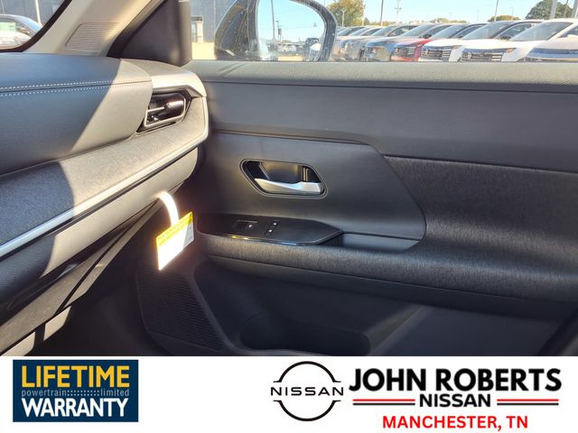 2026 Nissan Kicks SV photo 4