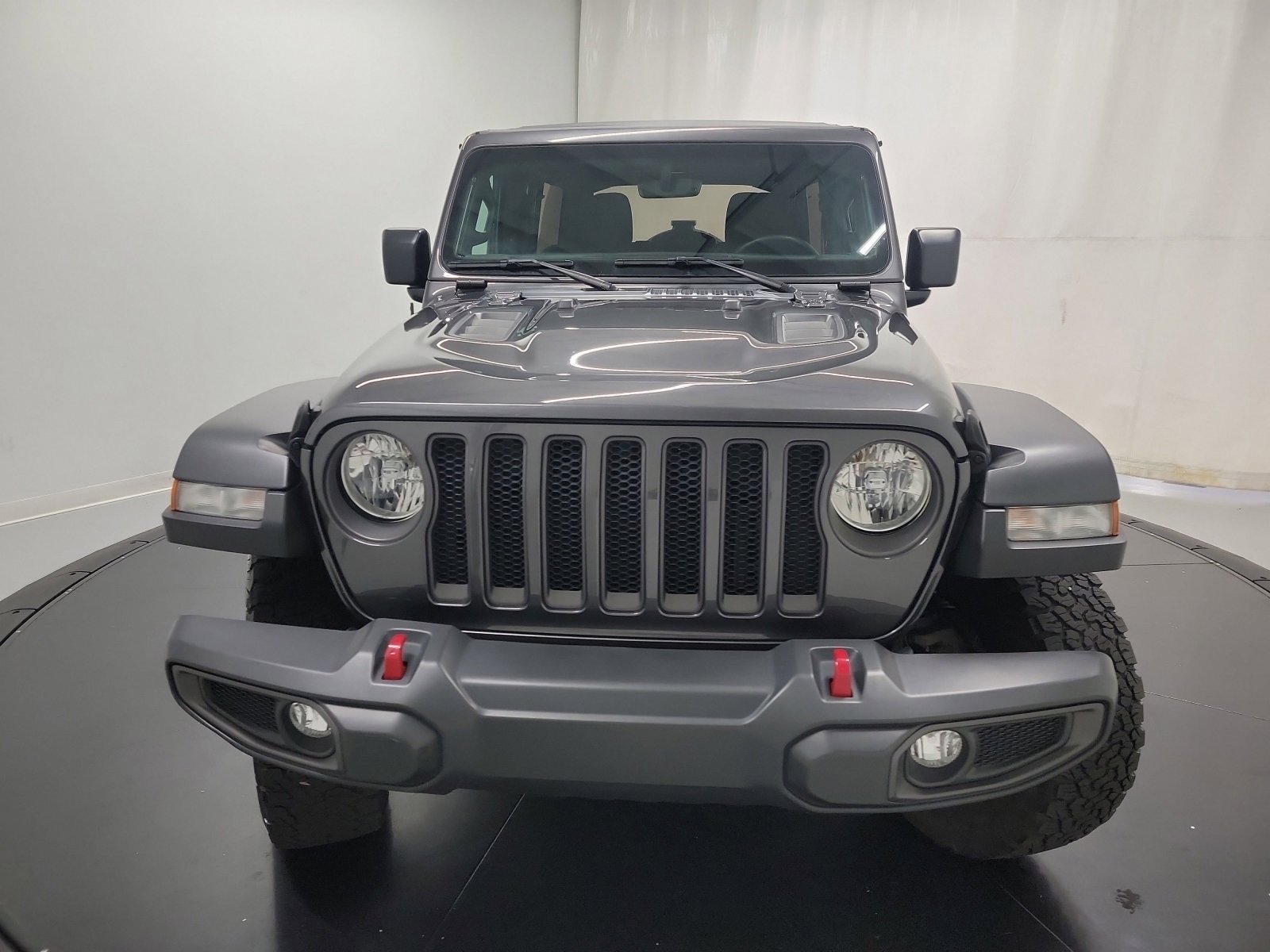 2023 Jeep Wrangler Rubicon photo 2