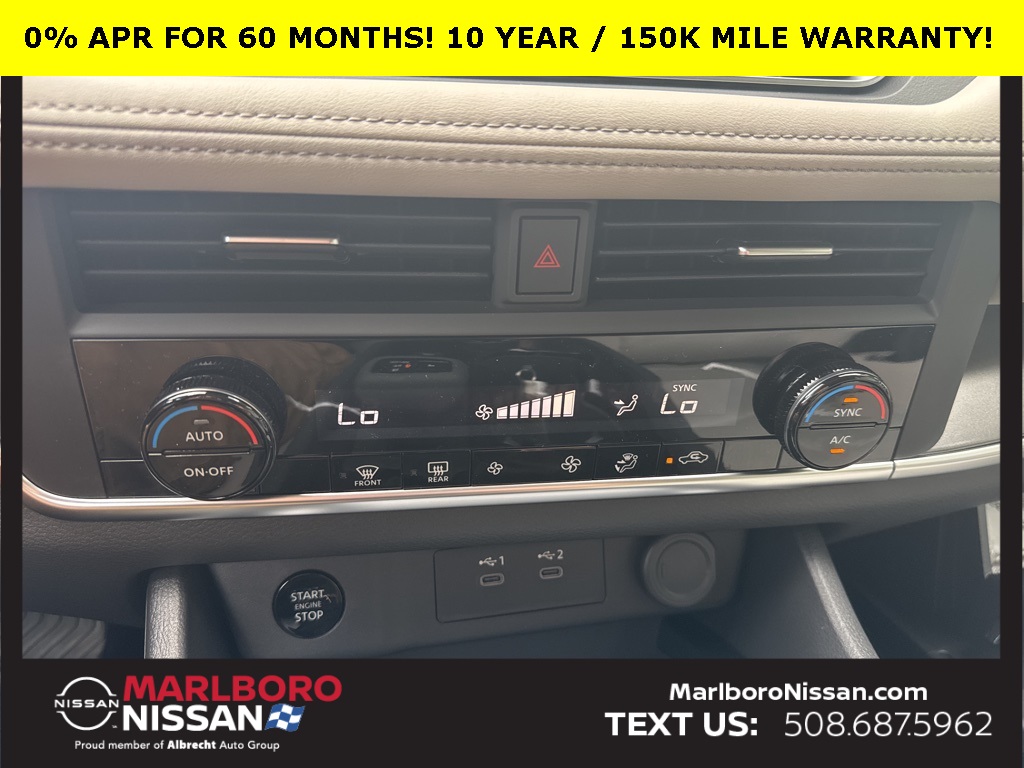 2025 Nissan Rogue SV photo 24