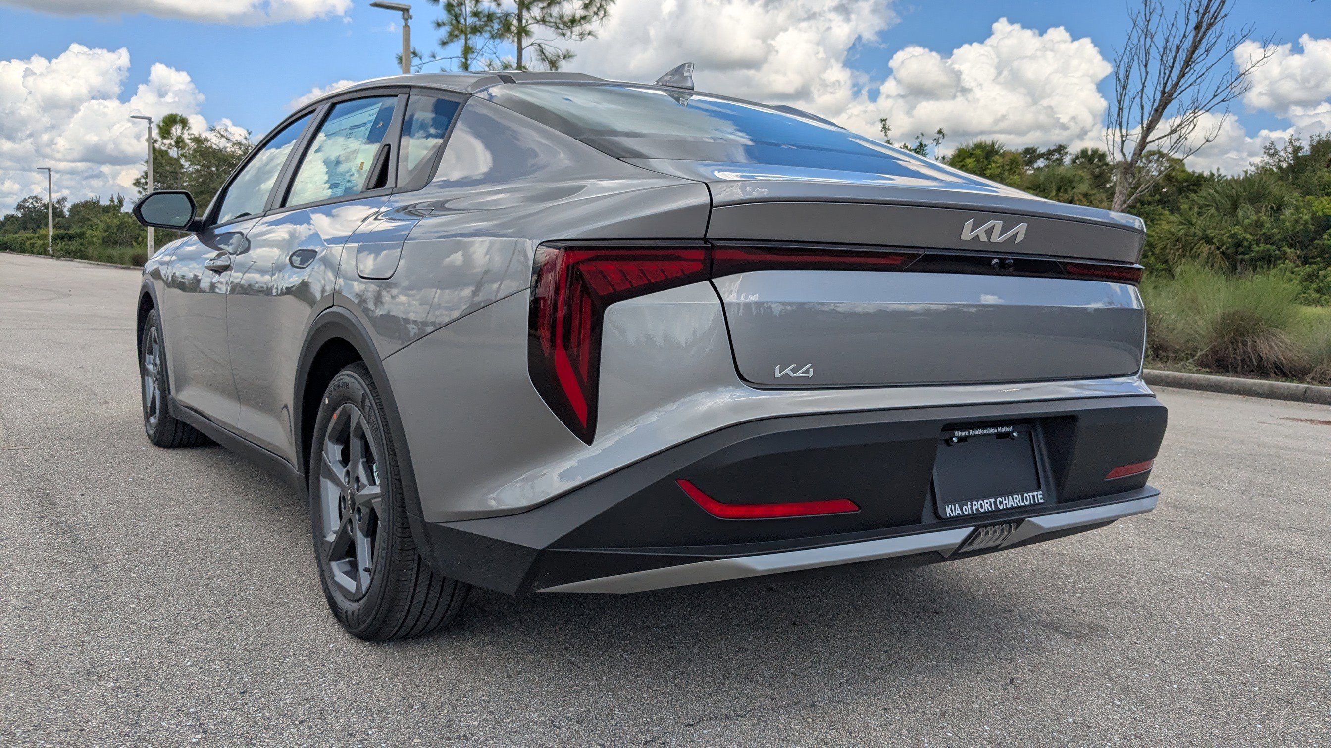 2025 Kia K4 LXS photo 7