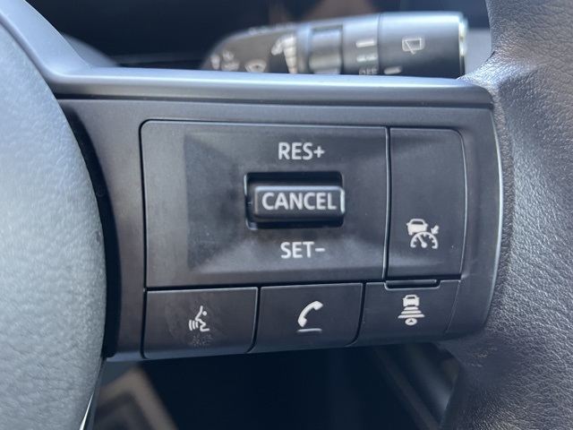 2025 Nissan Kicks SV photo 15